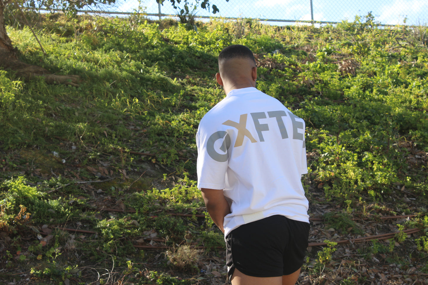GXFTED “PUMP COVER” T-SHIRT