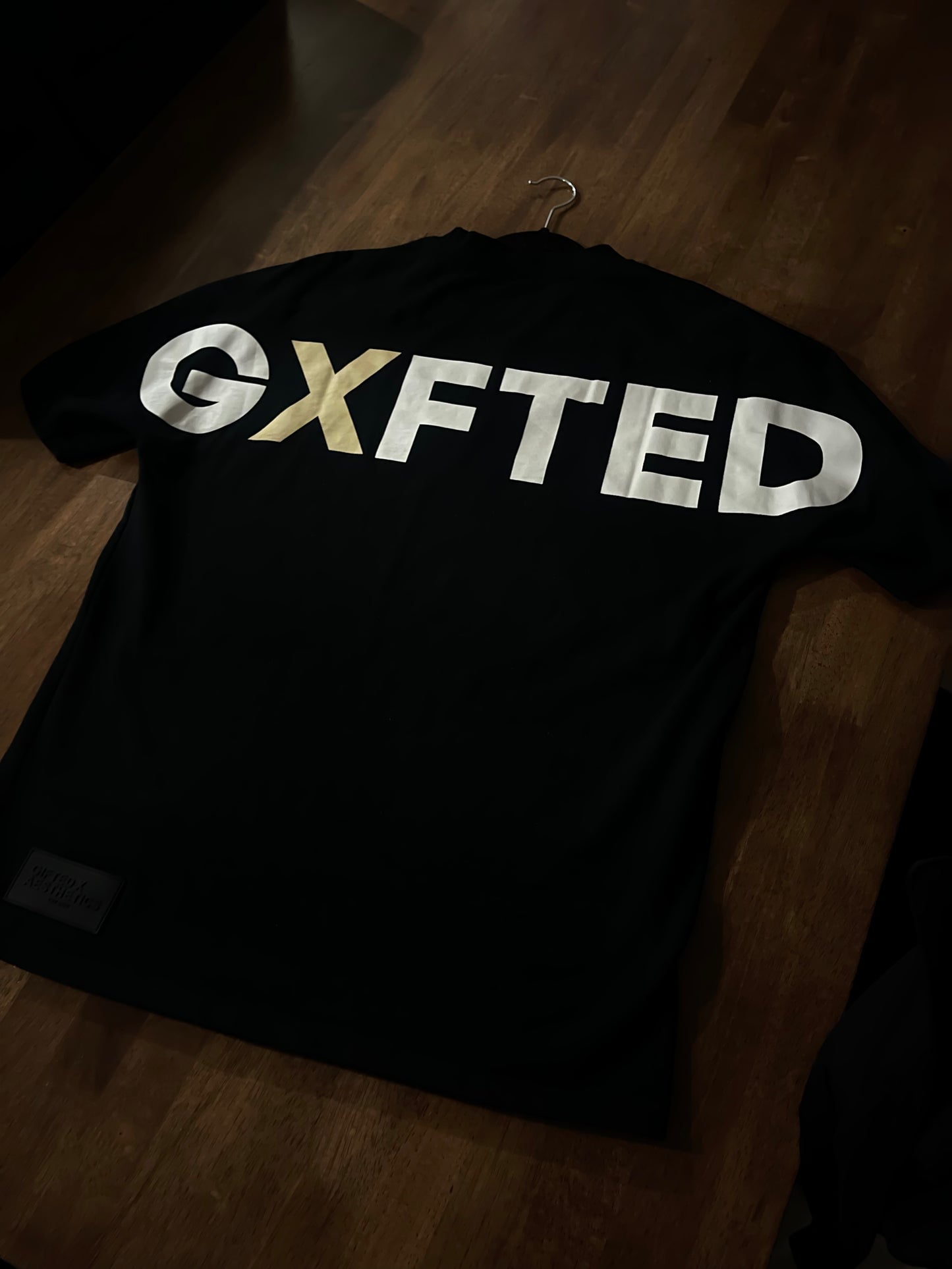 GXFTED “PUMP COVER” T-SHIRT